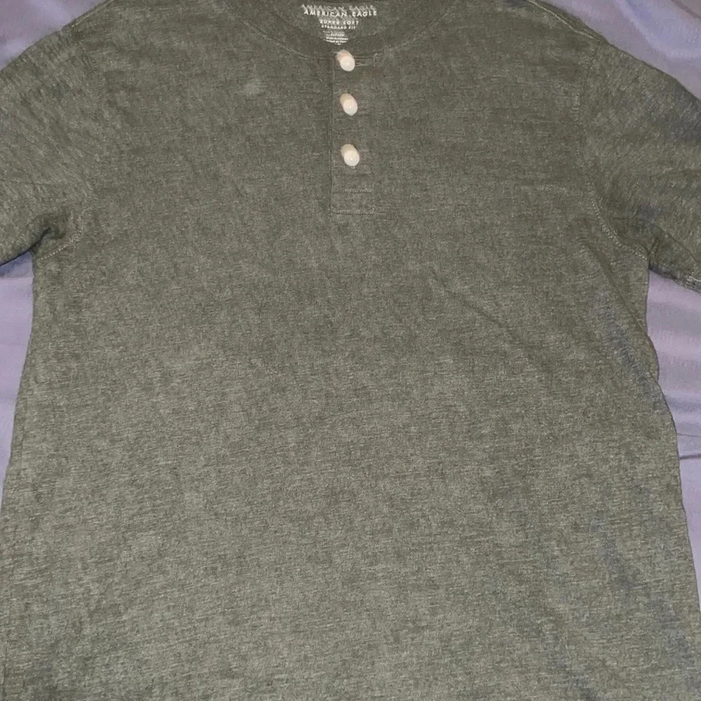 American Eagle Tee